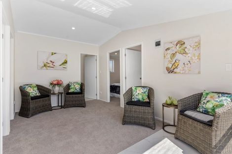 Photo of property in 86 Finlayson Avenue, Clendon Park, Auckland, 2103