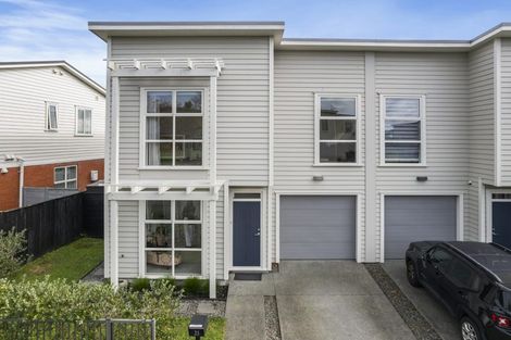 Photo of property in 35 Whenuapai Drive, Whenuapai, Auckland, 0618