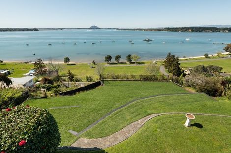 Photo of property in 69 Harbour View Road, Omokoroa, 3114