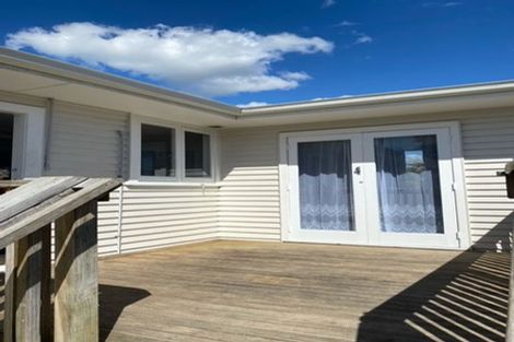 Photo of property in 53a Rollerson Street, Papakura, 2110