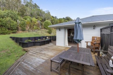 Photo of property in 98 Manuka Street, Stokes Valley, Lower Hutt, 5019