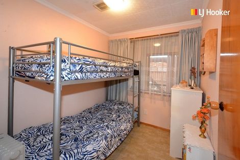 Photo of property in 303 Brockville Road, Brockville, Dunedin, 9011