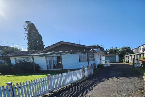 Photo of property in 121a Russell Road, Manurewa, Auckland, 2102