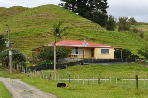 Photo of property in 625 Matawera Road, Panguru, 0492
