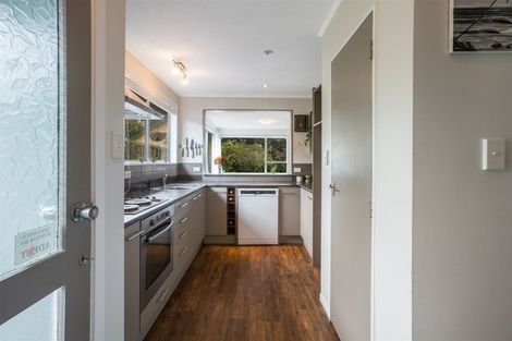 Photo of property in 5 Woolwich Close, Whitby, Porirua, 5024