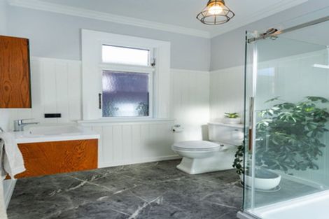 Photo of property in 262 Macandrew Road, Forbury, Dunedin, 9012