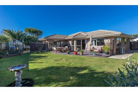 Photo of property in 21b Pine Avenue, New Brighton, Christchurch, 8061