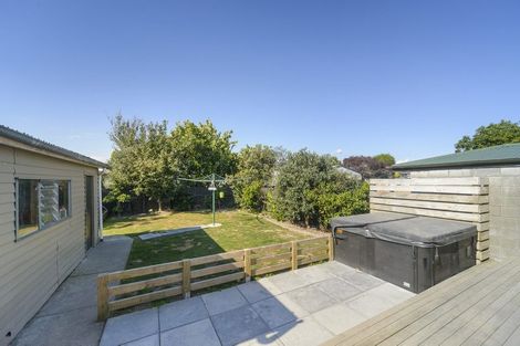 Photo of property in 93 Shamrock Street, Takaro, Palmerston North, 4412