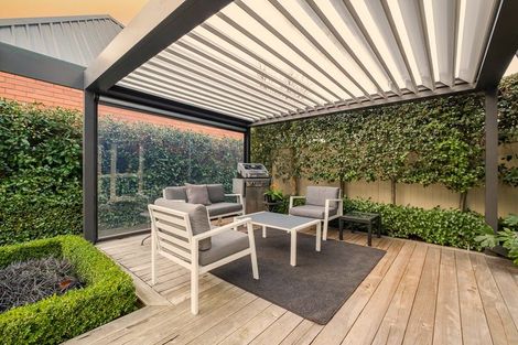 Photo of property in 2/77a Hinau Street, Riccarton, Christchurch, 8041