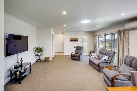 Photo of property in 4 Mcnaughton Place, Onekawa, Napier, 4110