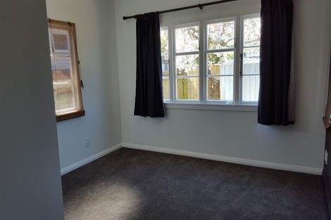 Photo of property in 37a Parkvale Road, Karori, Wellington, 6012