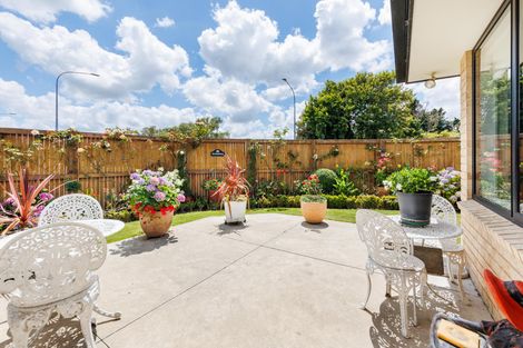 Photo of property in 28 Heretaunga Street, Palmerston North, 4414