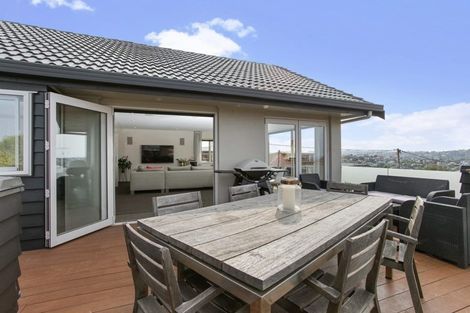 Photo of property in 1/127 Churchill Road, Rothesay Bay, Auckland, 0630