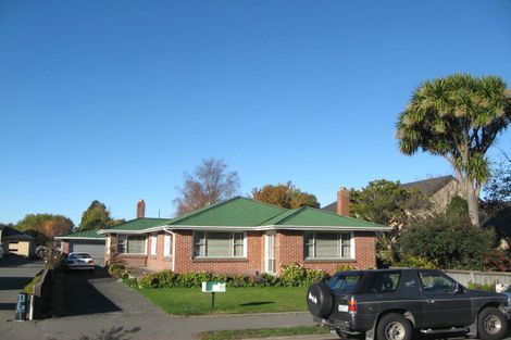 Photo of property in 202 Main North Road, Redwood, Christchurch, 8051