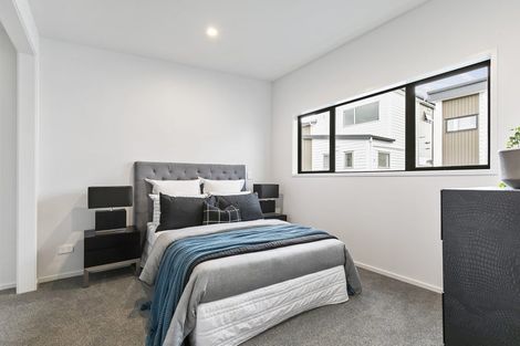 Photo of property in 14c Ropata Avenue, Point England, Auckland, 1072