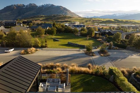 Photo of property in 17 Mcadam Drive, Jacks Point, Queenstown, 9371