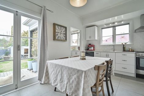 Photo of property in 803 Rangiora Street, Mahora, Hastings, 4120