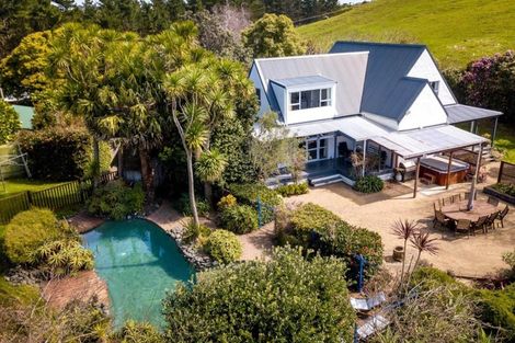 Photo of property in 96 Hatton Road, Awhitu, Waiuku, 2684