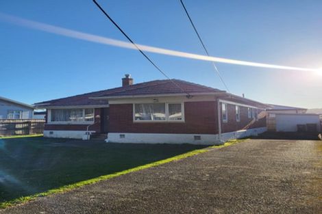 Photo of property in 95 Riverside Drive, Waiwhetu, Lower Hutt, 5010