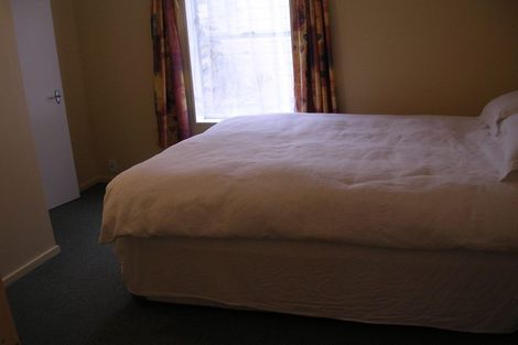 Photo of property in 2/161 Glenmore Street, Kelburn, Wellington, 6012