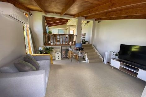 Photo of property in 27a Kenmure Avenue, Forrest Hill, Auckland, 0620