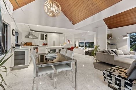 Photo of property in 170 Attwood Road, Paremoremo, Auckland, 0632