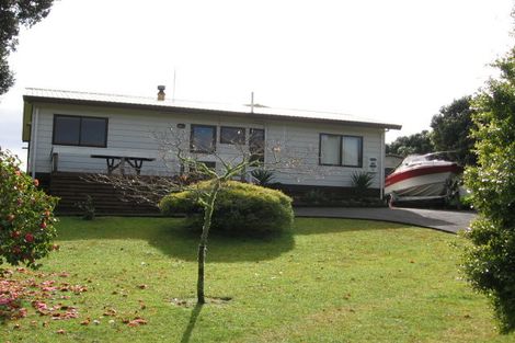 Photo of property in 12 Winderton Way, Pauanui, Hikuai, 3579
