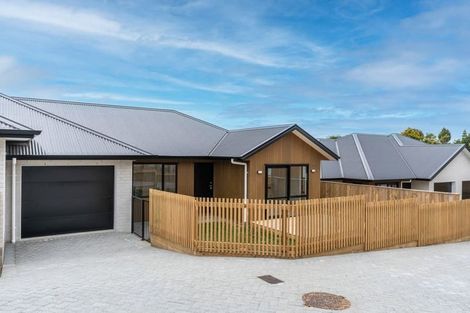 Photo of property in 2/49 Hinton Avenue, Forest Lake, Hamilton, 3200