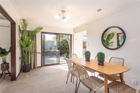 Photo of property in 11 Muir Avenue, Halswell, Christchurch, 8025