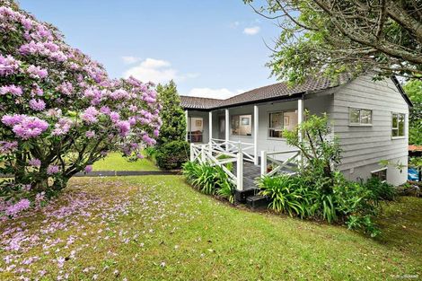 Photo of property in 147 Weatherly Road, Torbay, Auckland, 0630