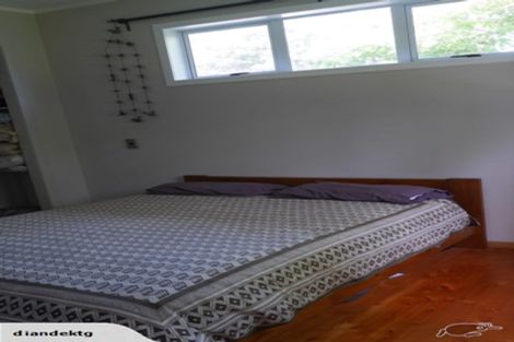 Photo of property in 163 Ocean Beach Road, Tairua, 3508