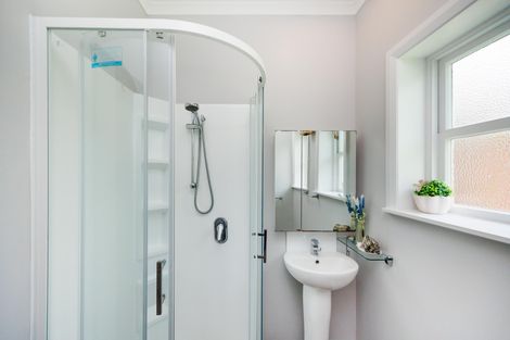 Photo of property in 210 College Street, West End, Palmerston North, 4412