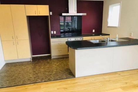 Photo of property in 213 Portage Road, Green Bay, Auckland, 0604