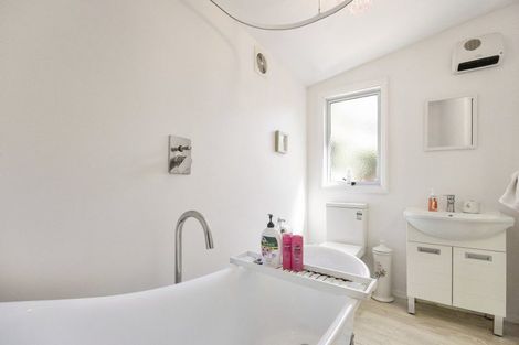 Photo of property in 64 Forbury Road, Forbury, Dunedin, 9012