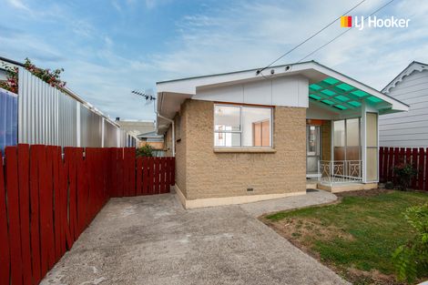 Photo of property in 13 Osmond Street, South Dunedin, Dunedin, 9012