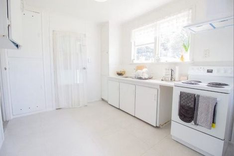 Photo of property in 70 Fisher Crescent, Otara, Auckland, 2023