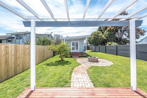 Photo of property in 42 Niblett Street, Whanganui, 4500
