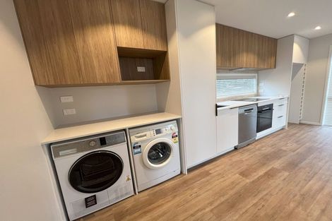 Photo of property in 21 Sunny Bay Road, Matua, Tauranga, 3110