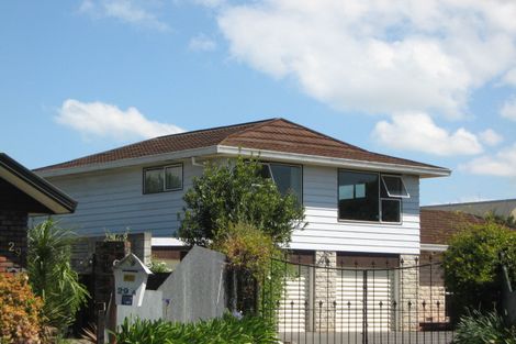 Photo of property in 29a Chipping Lane, Redwood, Christchurch, 8051