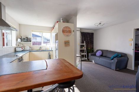 Photo of property in 292a Wainoni Road, Avondale, Christchurch, 8061