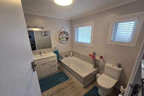 Photo of property in 6 Birch Lane, Gore, 9710