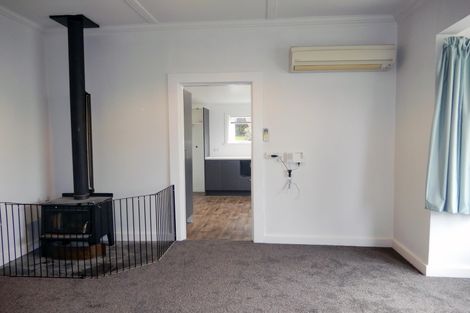 Photo of property in 6 Wharfe Street, South Hill, Oamaru, 9400