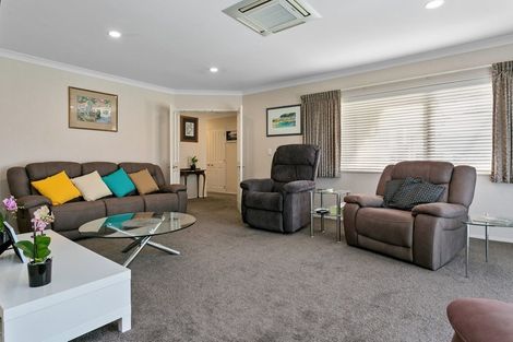 Photo of property in 6 Brancaster Place, Cambridge, 3434