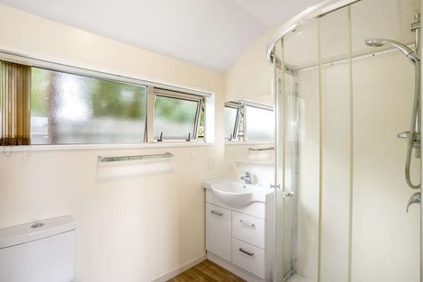 Photo of property in 4 Bluff Street, Coalgate, 7673