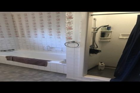 Photo of property in 18 Crownhill Street, Spotswood, New Plymouth, 4310