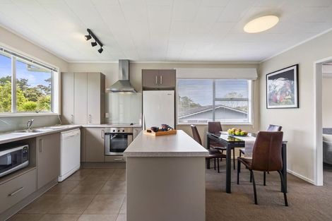 Photo of property in 44 Gladys Avenue, Glenfield, Auckland, 0629