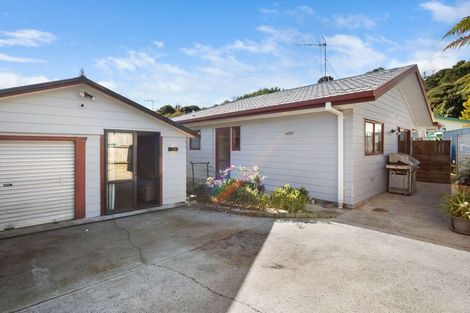Photo of property in 28b Dingadee Street, Welcome Bay, Tauranga, 3112