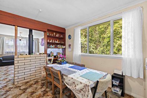 Photo of property in 10 Oturi Road, Waverley, 4510