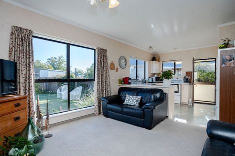 Photo of property in 12b Victoria Avenue, Dannevirke, 4930