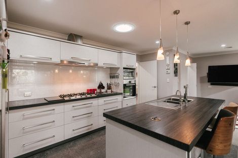 Photo of property in 7 Astelia Court, Milson, Palmerston North, 4414